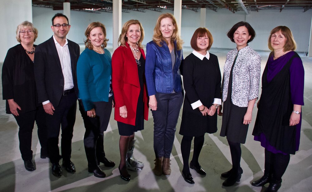 Ontario Minister of Health, Christine Elliott, poses with ETHP Leads