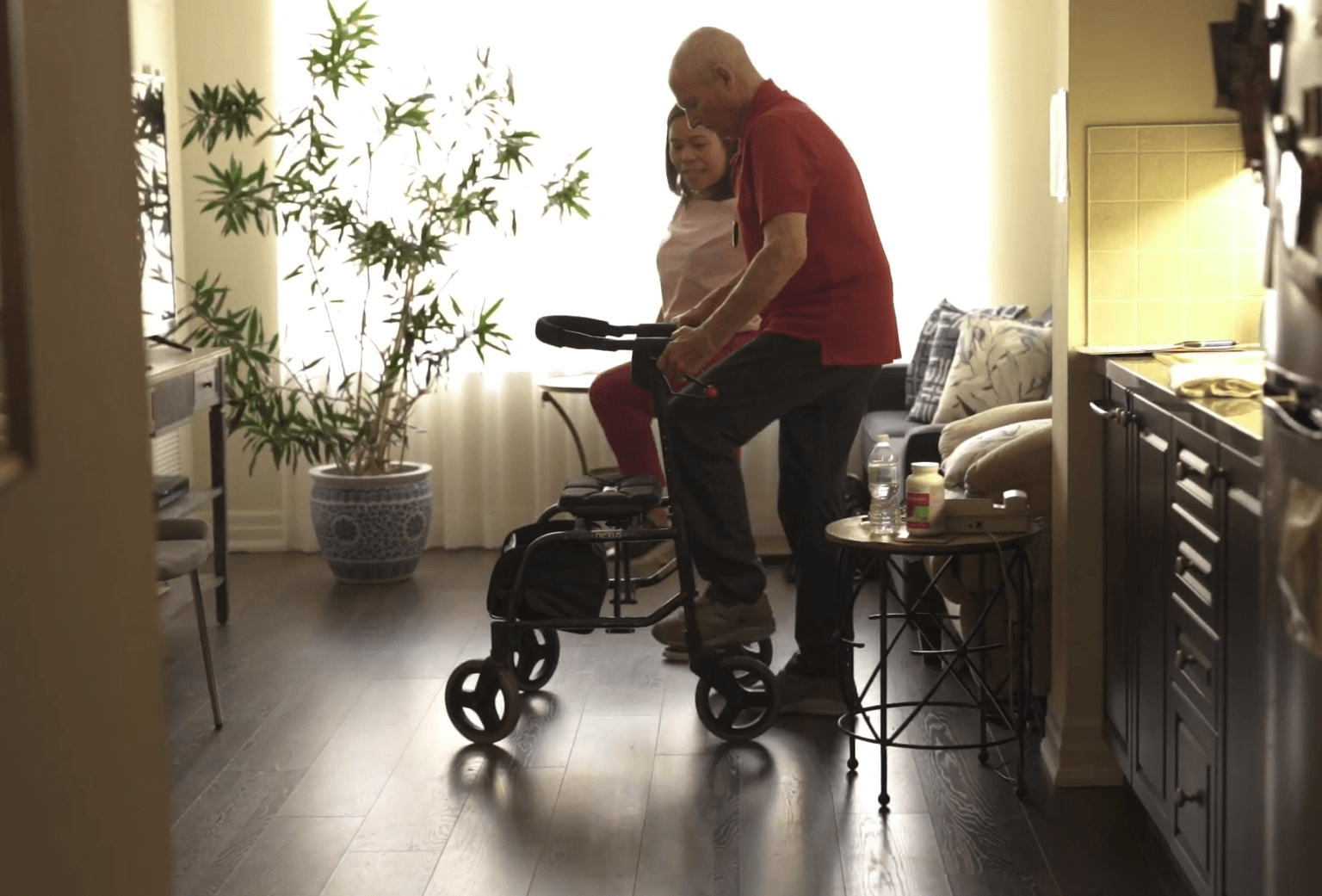 VHA Physiotherapy Assistant doing exercise with Rehab client