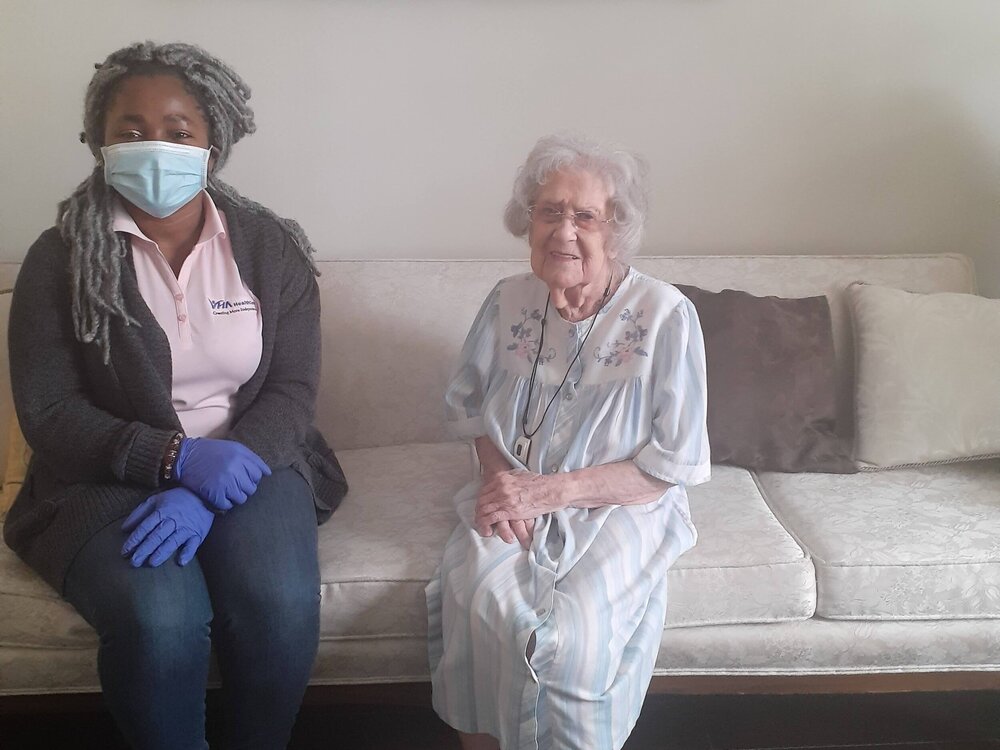 Featured image for “East Toronto Health Partners: “Bundle of Care program helps East Toronto residents with essential support at home amidst COVID-19””