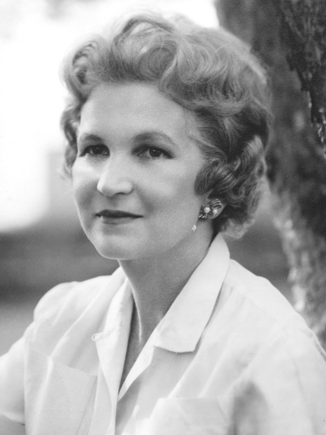 Photo of Margaret Hoare, President of VHA, 1961-1964.